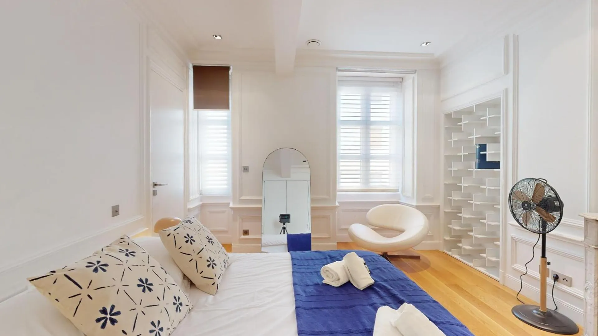 Le N 10 - Apartment Of 200 Sqm With Patio Of 35 Square Meters In Old Town Annecy