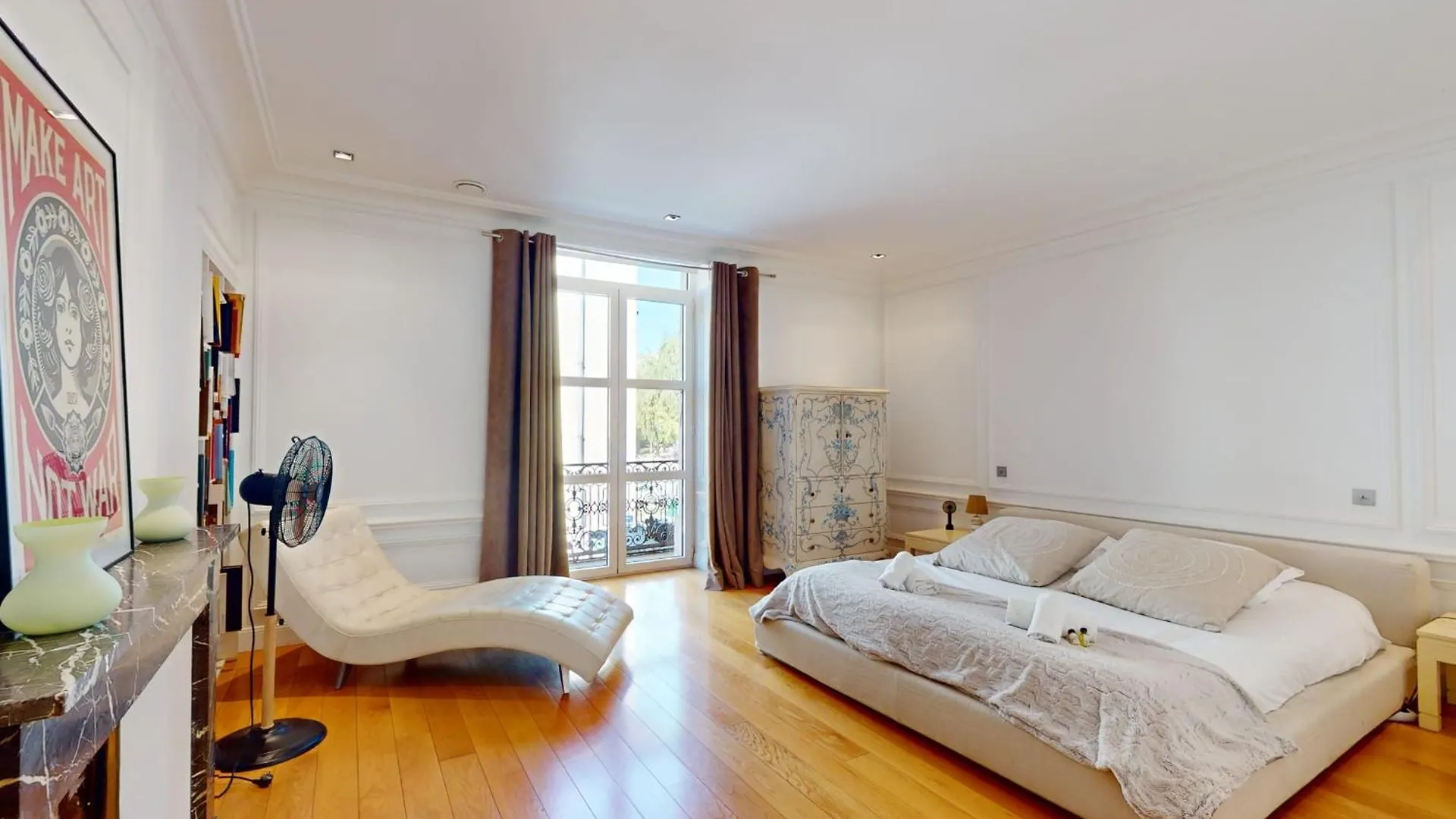 Le N 10 - Apartment Of 200 Sqm With Patio Of 35 Square Meters In Old Town Annecy