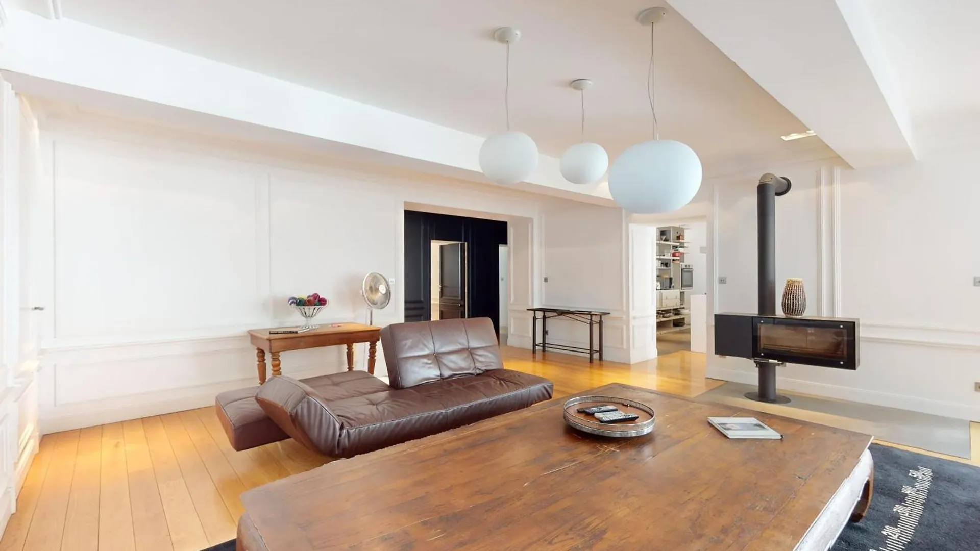 Le N 10 - Apartment Of 200 Sqm With Patio Of 35 Square Meters In Old Town Annecy