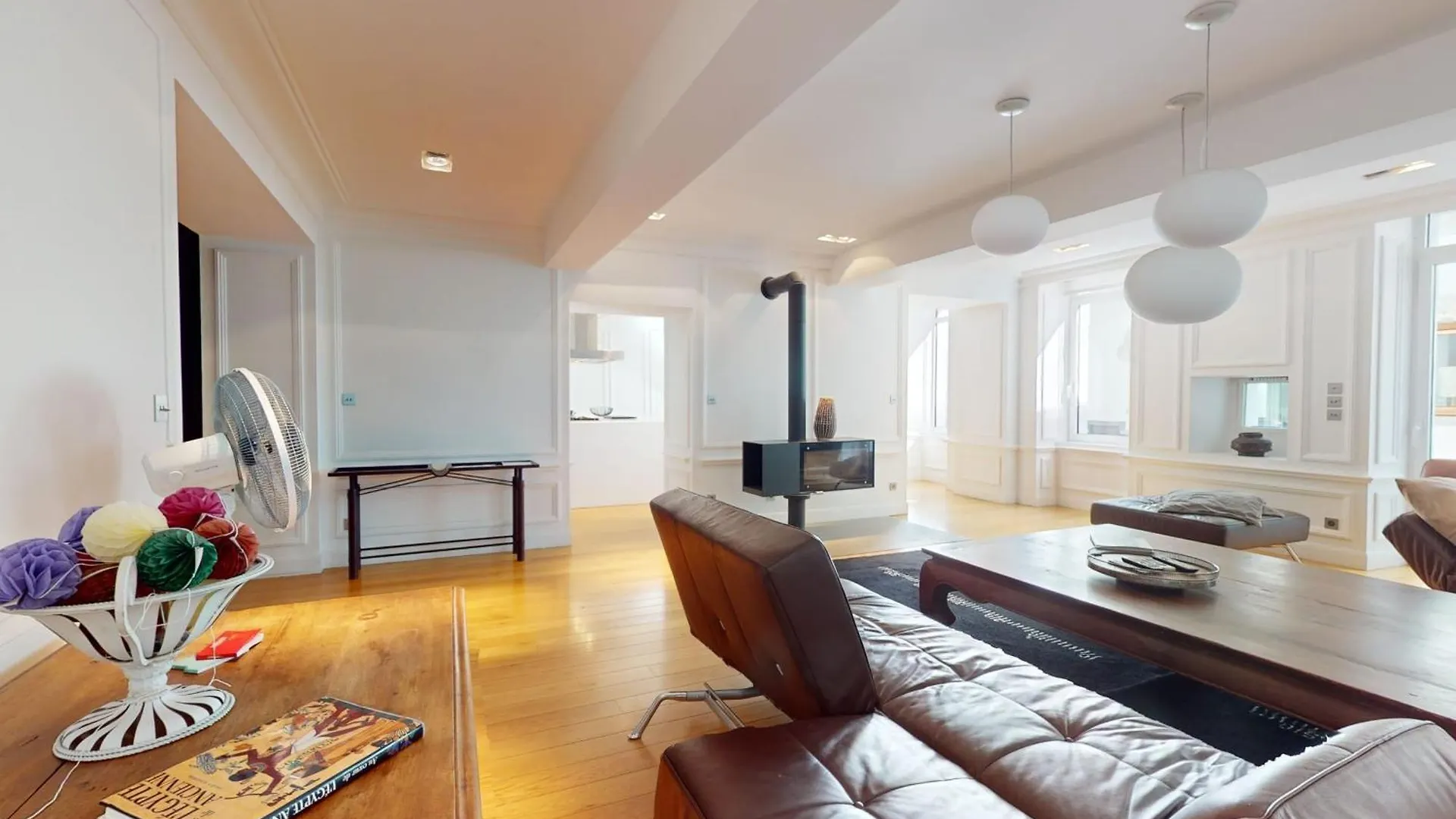Le N 10 - Apartment Of 200 Sqm With Patio Of 35 Square Meters In Old Town Annecy